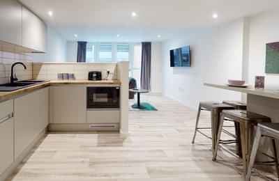 Platinum Ensuite Mid Lower - Image 6