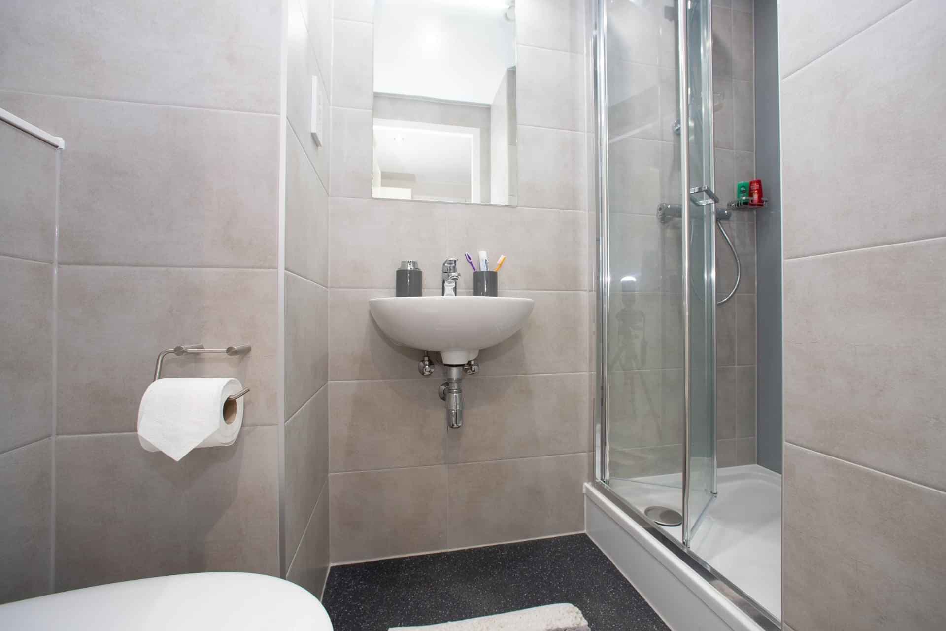 Silver Plus Studio - Image 12