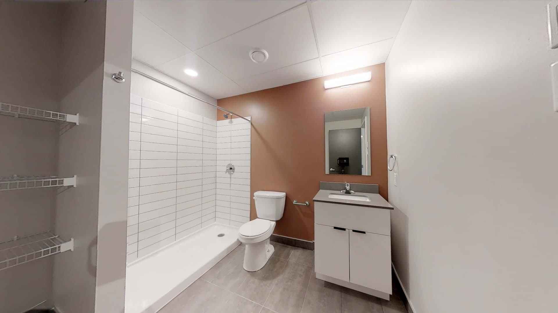 4 Bed Private Bedroom - Image 5