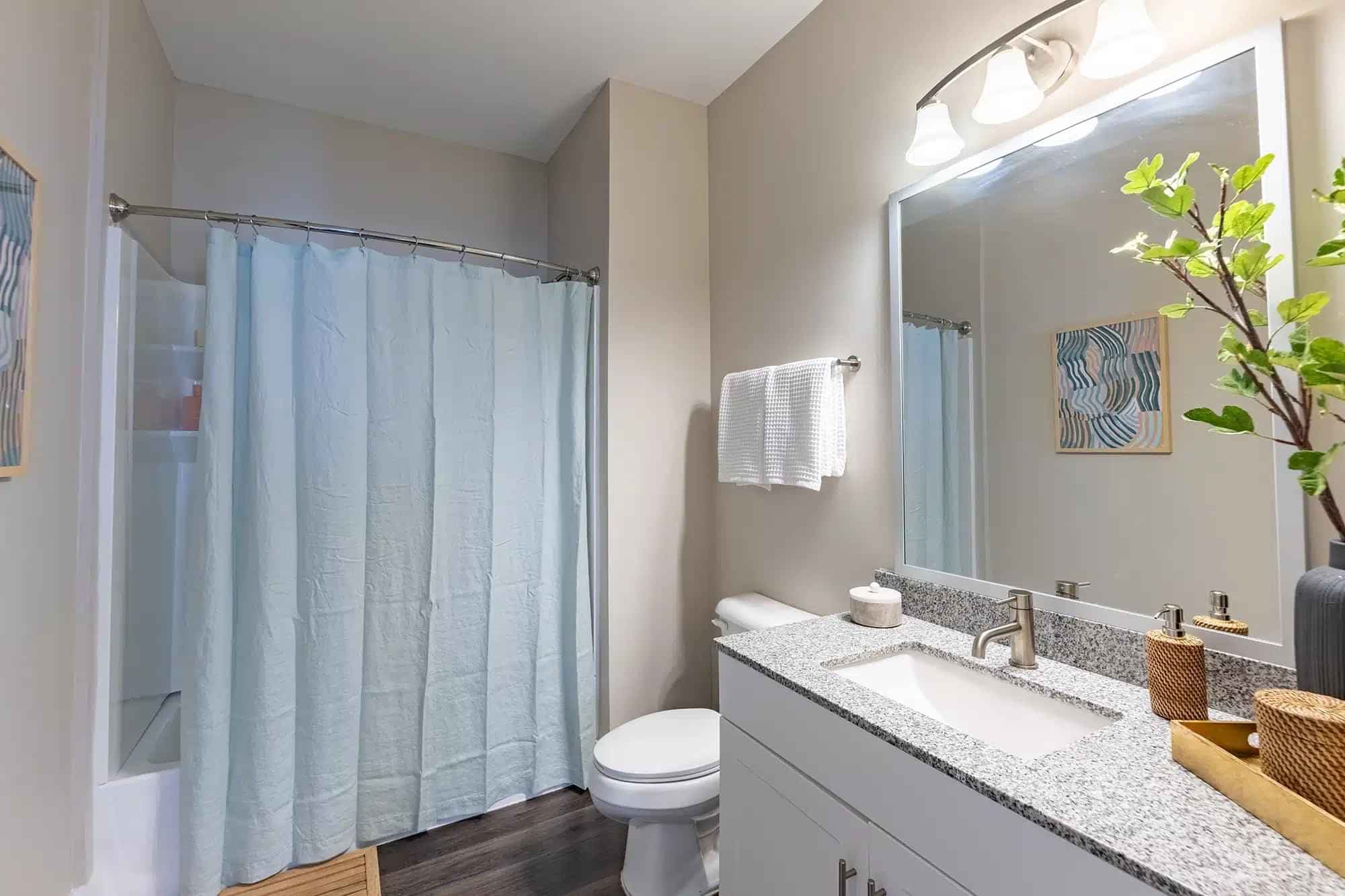 Private Room - D3 (4 Bed - 4 Bath) - Image 7