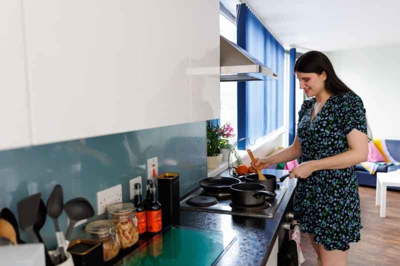 Single En-Suite - Image 4