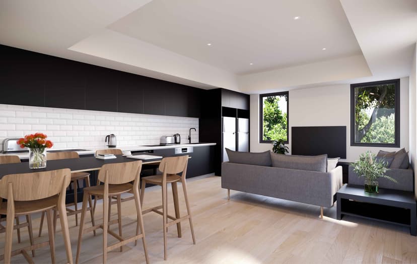 6 Bed 3 Bath - Image 5