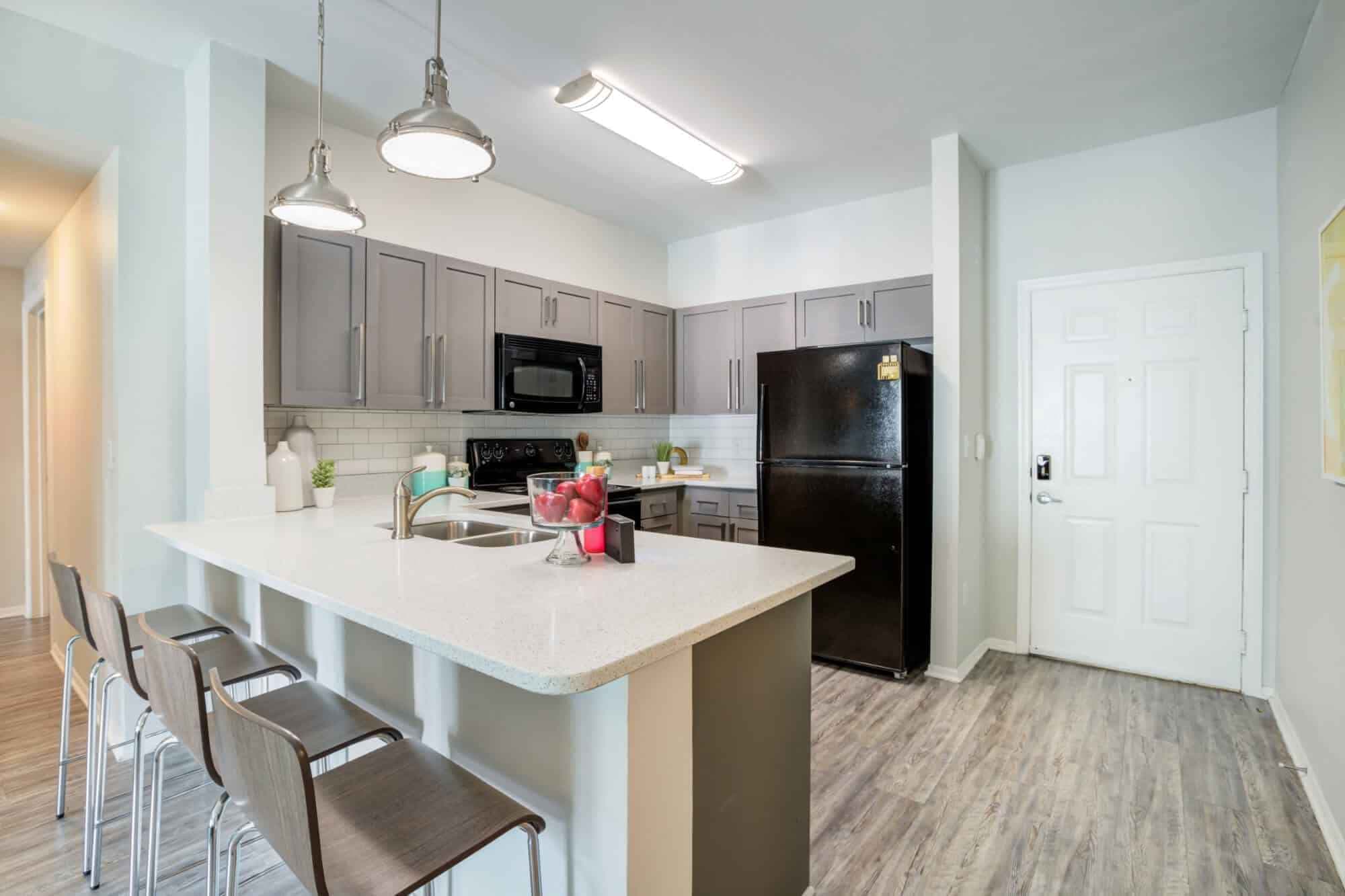 Private Room - Platinum (4 Bed - 4 Bath) - Image 3