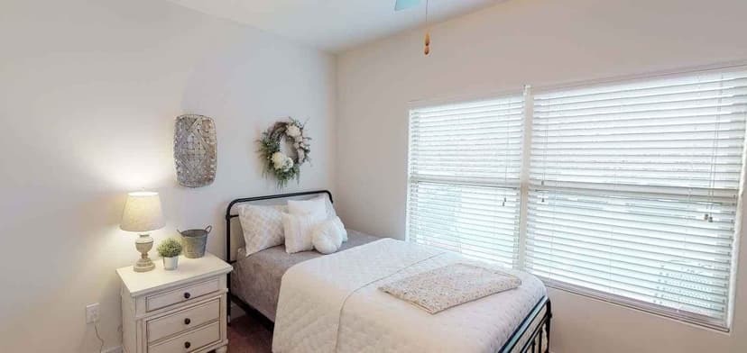 Private Room - Private Bath (4 Bed - 4 Bath) - Image 1