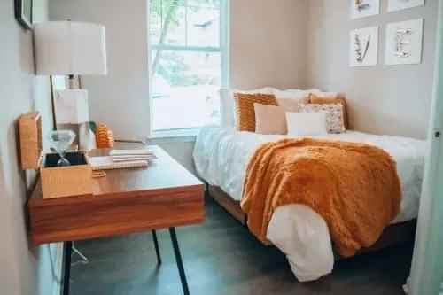 Spartan Deluxe - Private Room - Private Bath (4 Bed - 4  Bath) - Image 1