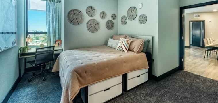 4 Bedroom 4 Bathroom - Image 1