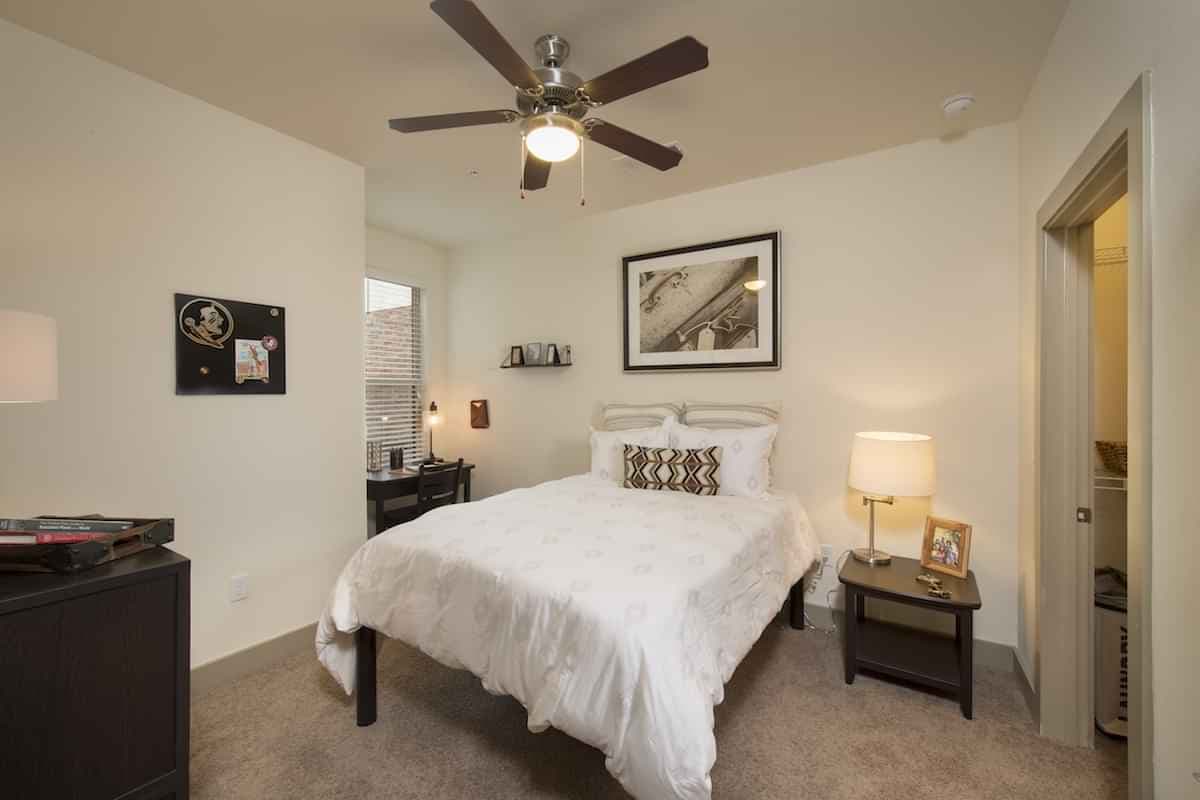 Private Room - Private Bath (4 Bed - 4 Bath) - Image 1