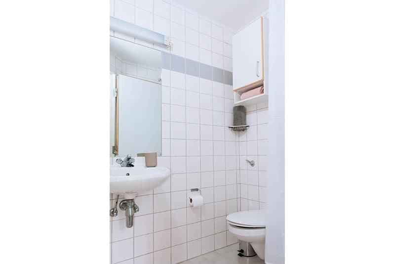 Classic Ensuite (Female Only Unit) - Image 6