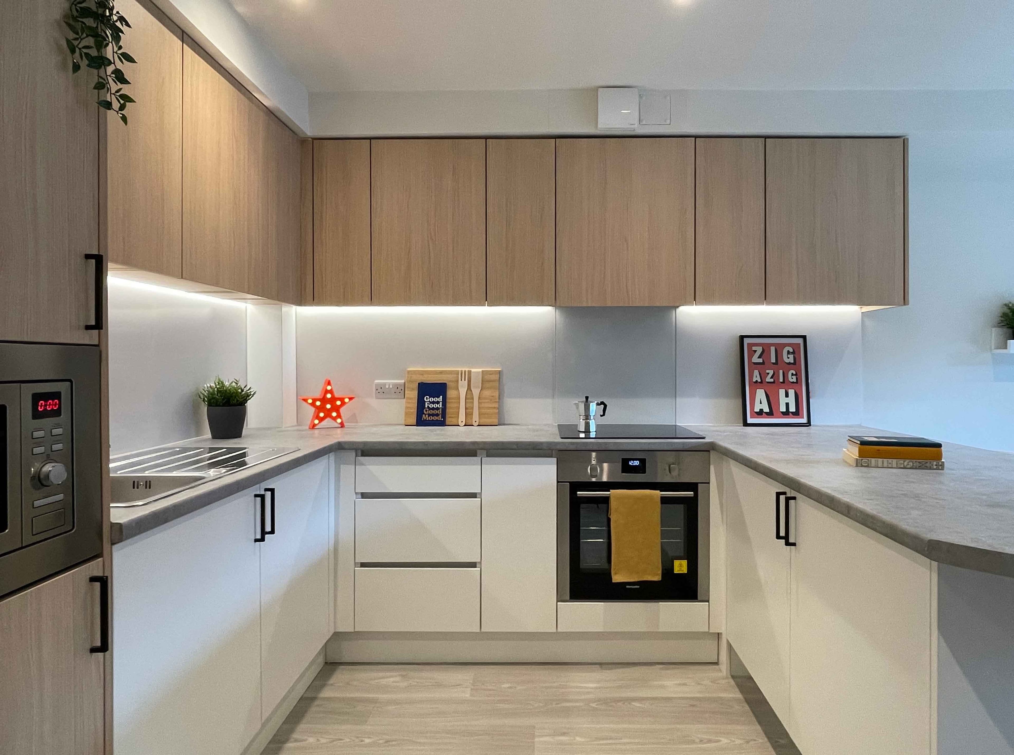 Standard En-suite - Image 3