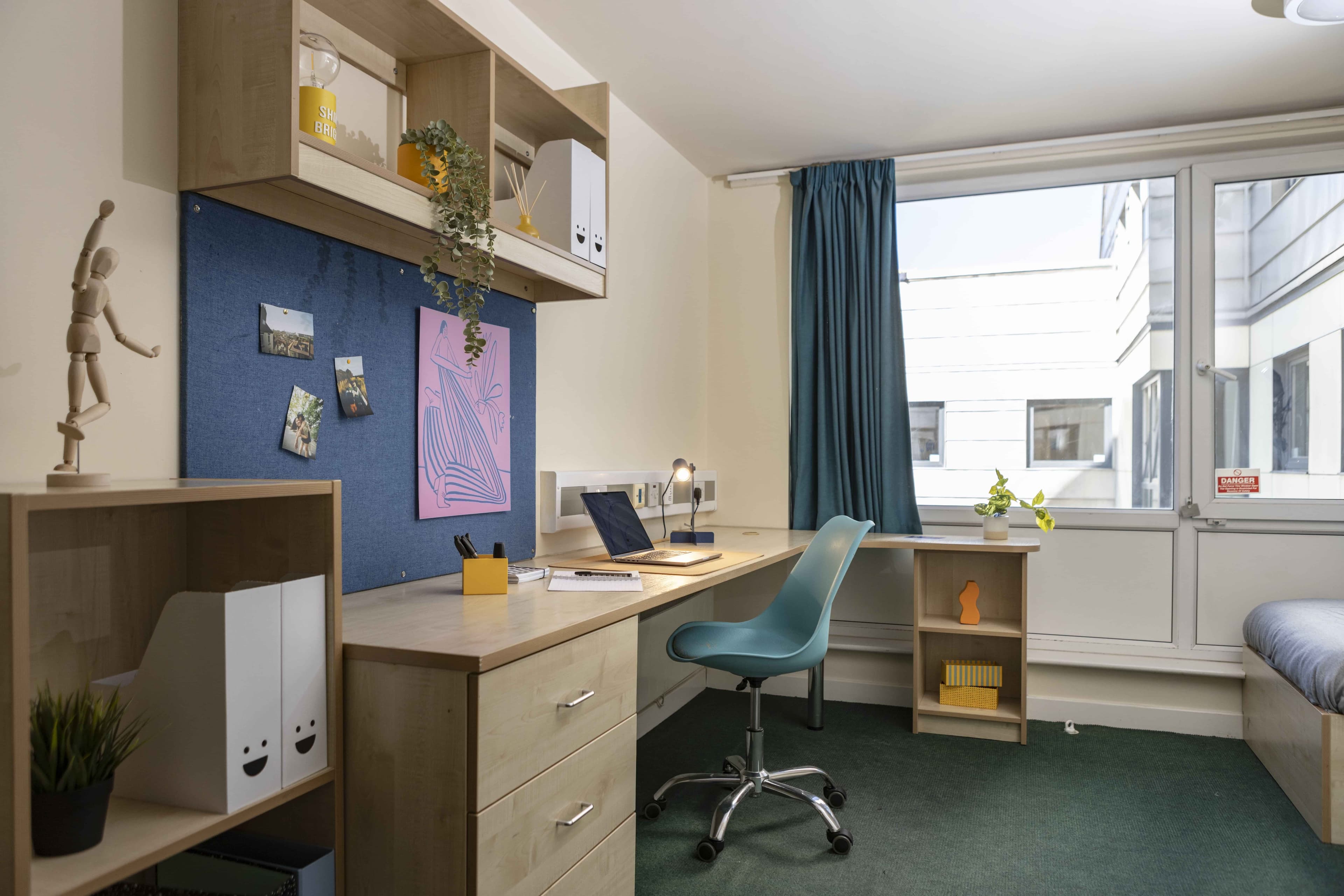 Bronze Plus Ensuite - Image 4