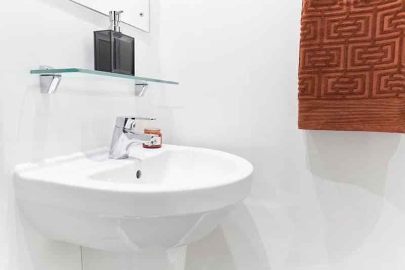 Standard Studio - Image 2