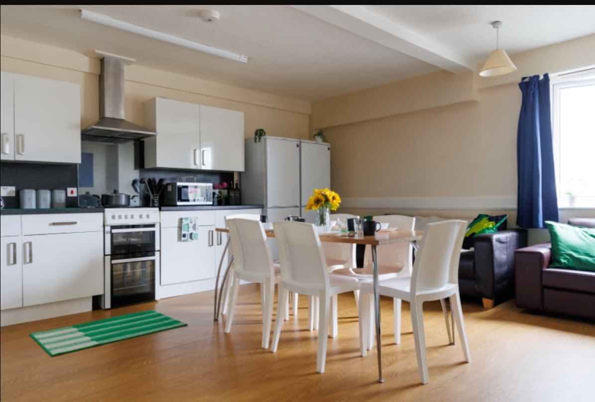 Standard Room - Image 4