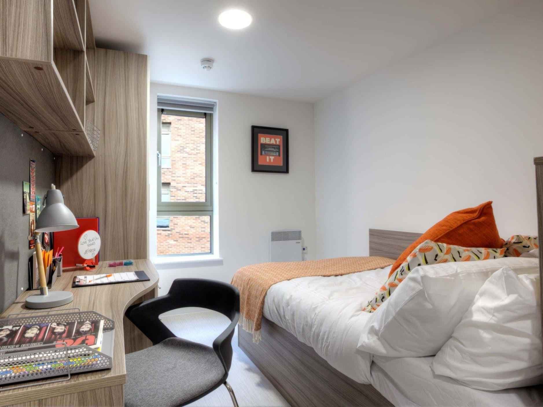 Bronze Sky View Ensuite - Image 3