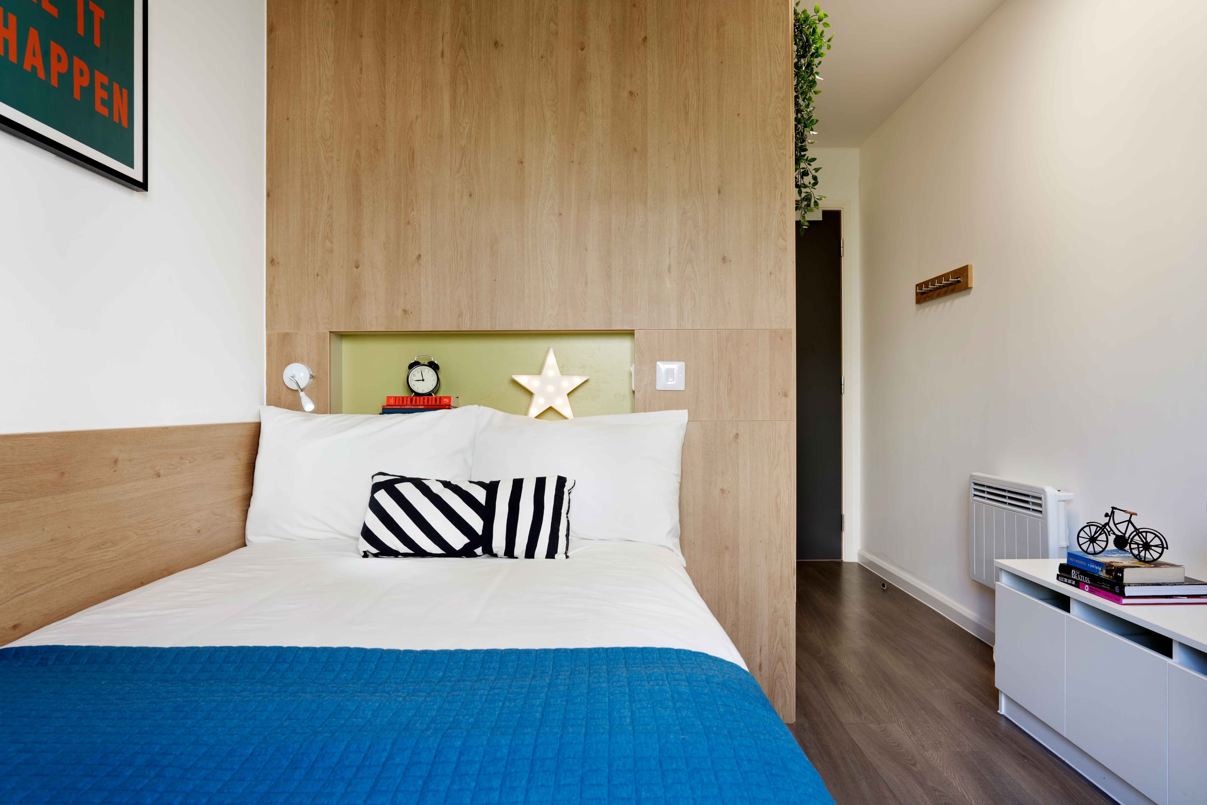 Classic En-suite - Image 1