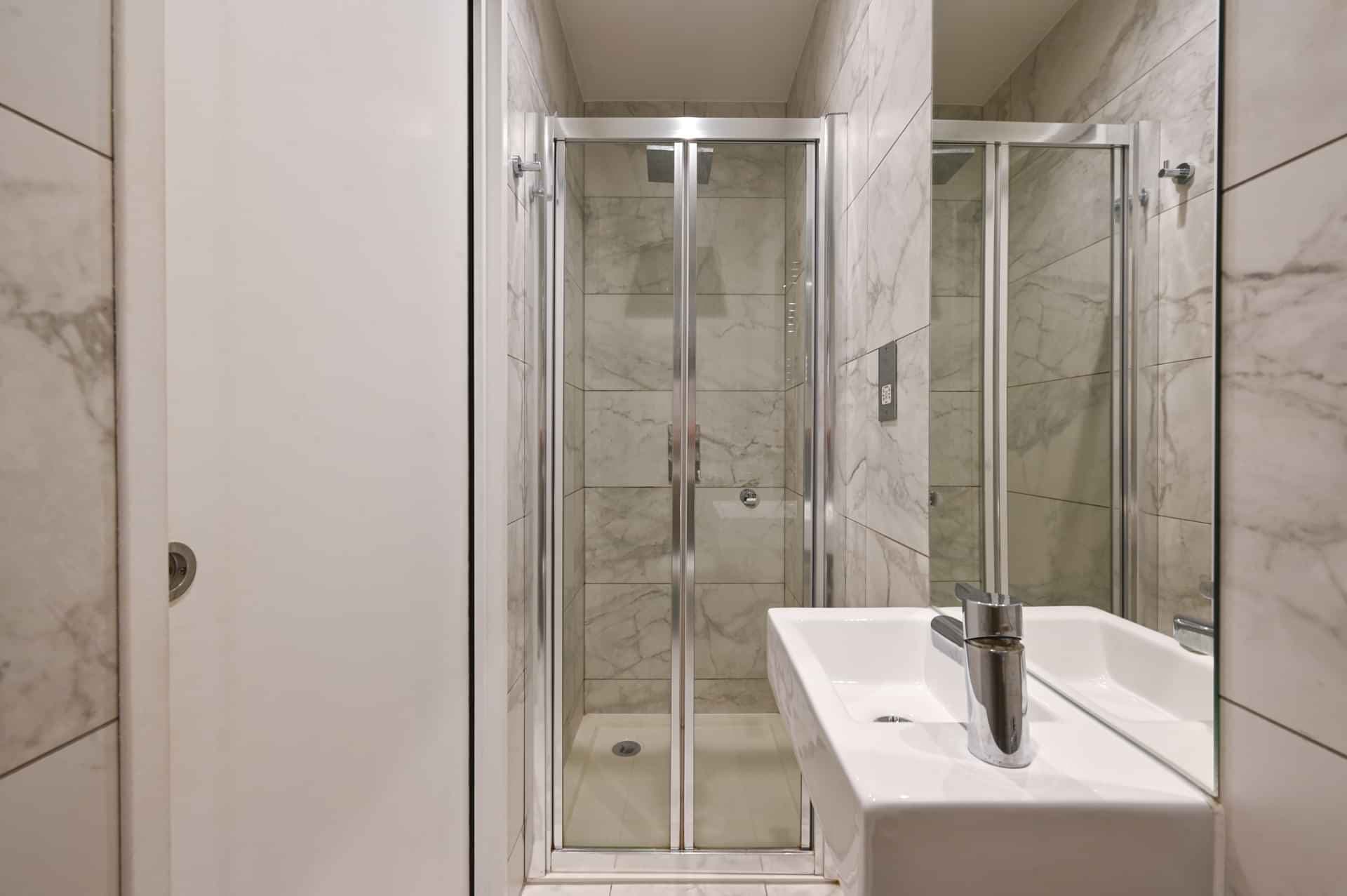 Standard Studio - Image 5