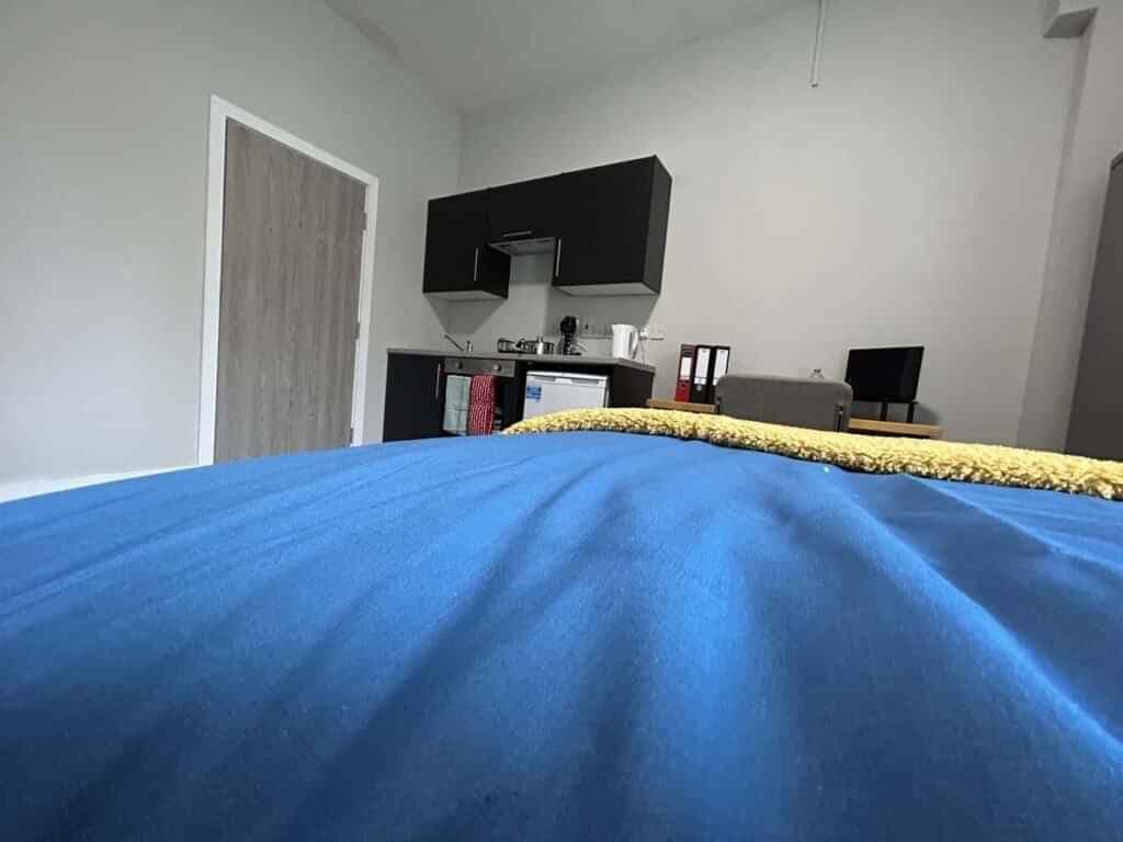 Compact Studio  - Image 2