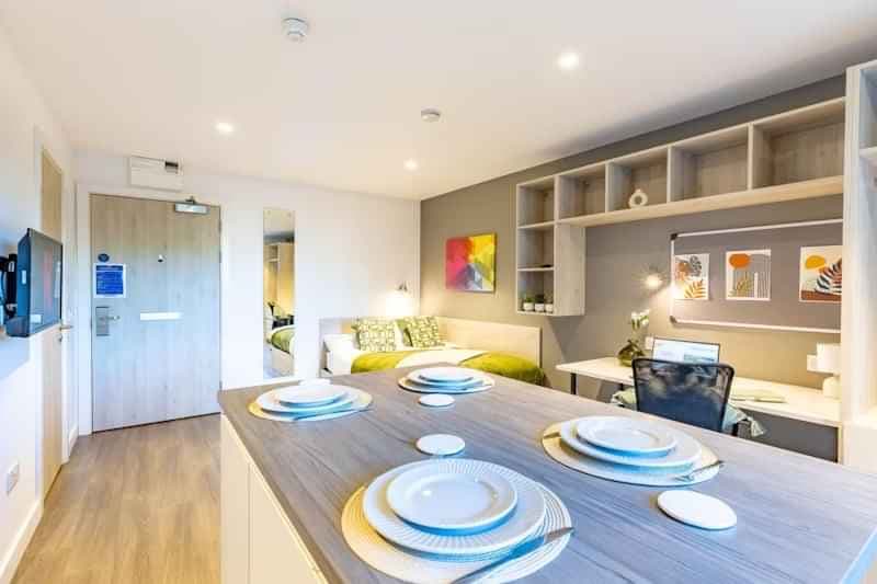 Premium Studio - Image 5