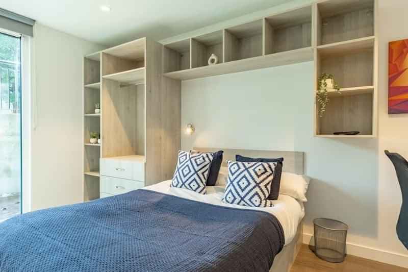 Standard Studio - Image 1