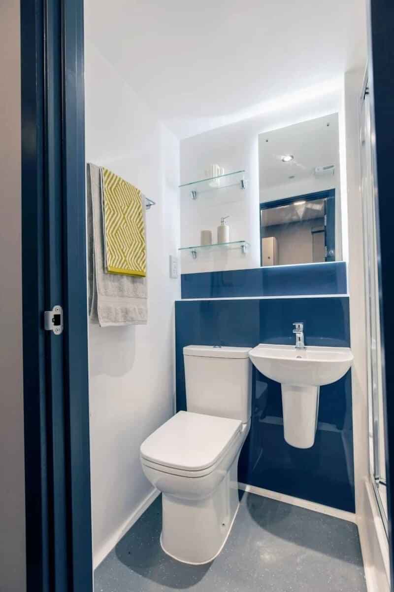 Standard Studio - Image 2