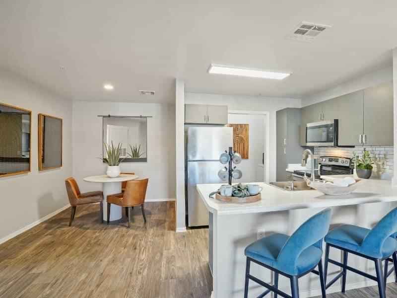 1 Bed 1 Bath - Image 4