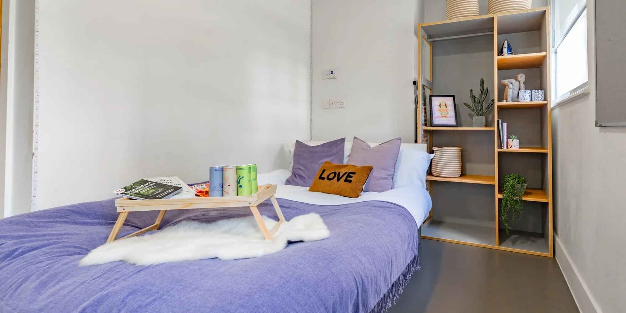 Gold Studio Lower - Image 1