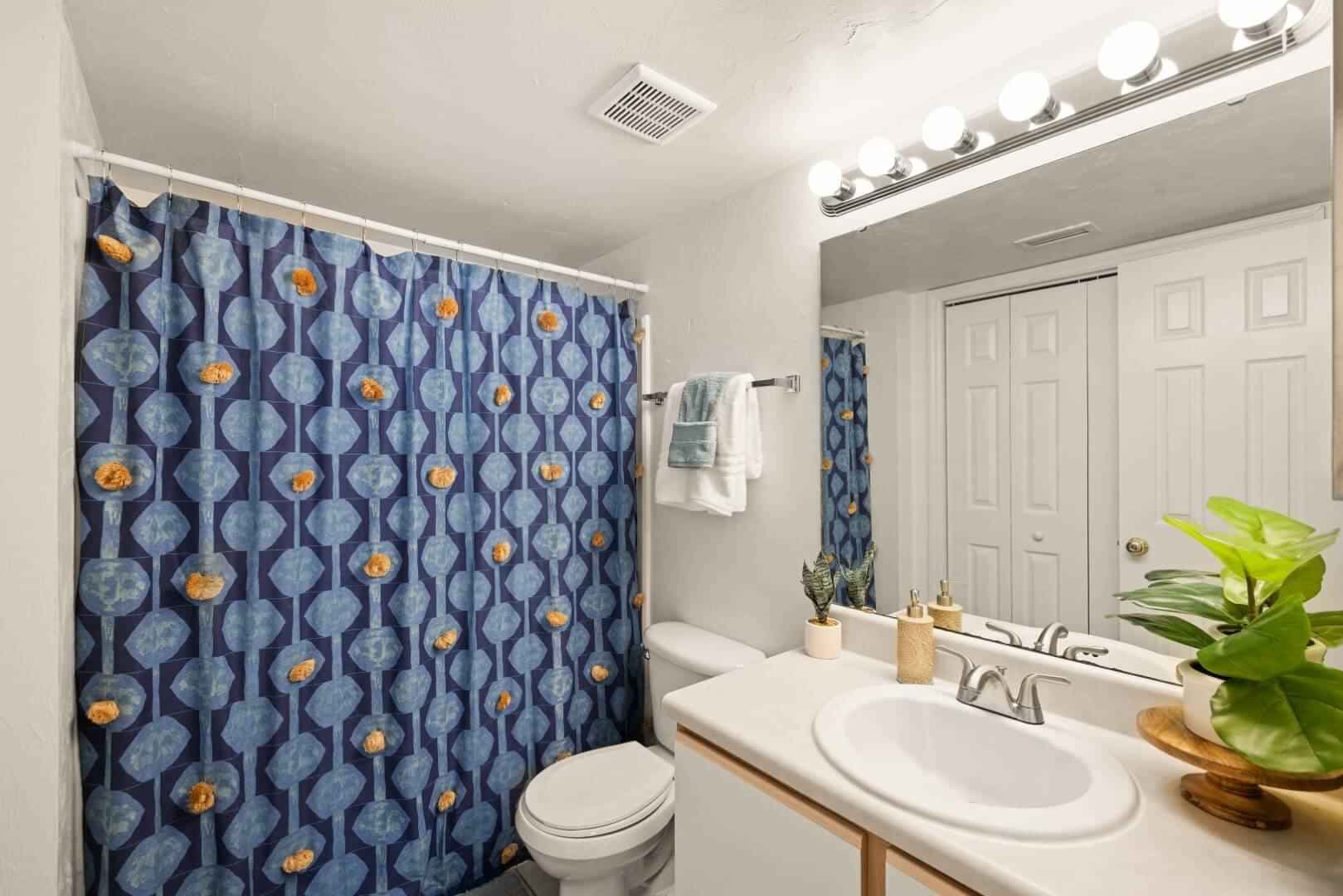 1 Bedroom 1 Bathroom - Image 5