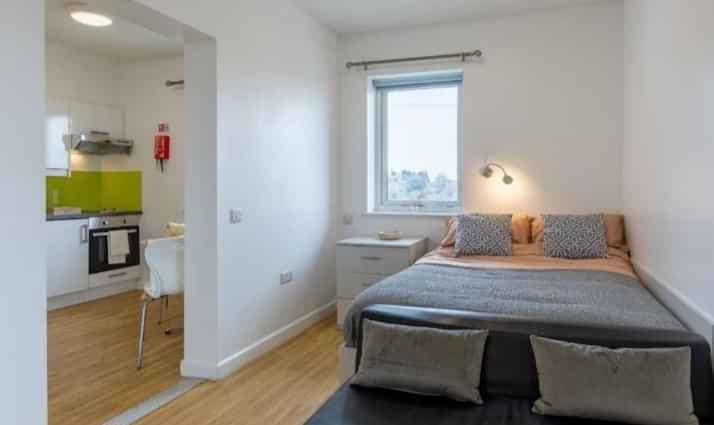 Platinum 1 Bed Apartment - Image 1