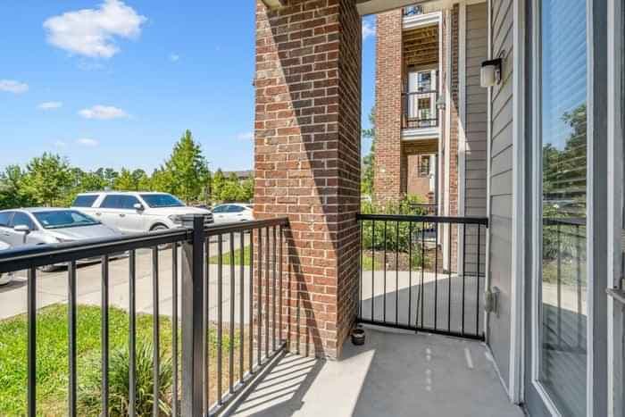 4 Bed 4 Bath Monroe - Image 2