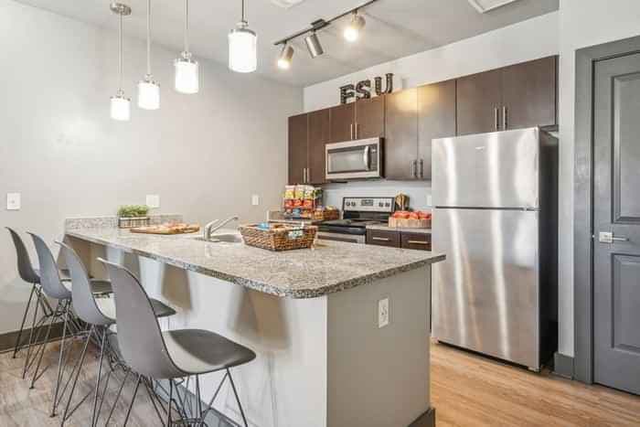 4 Bed 4 Bath Monroe - Image 7