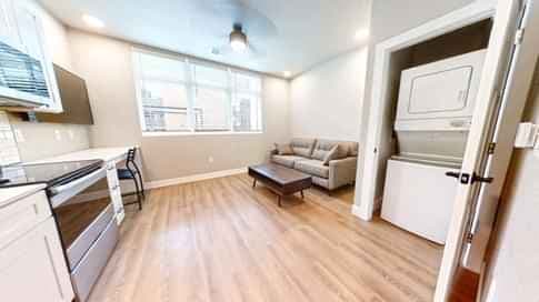 1 Bed 1 Bath - Image 10