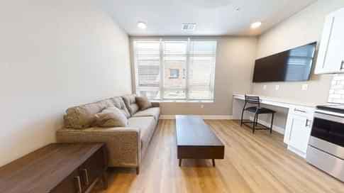 1 Bed 1 Bath - Image 17