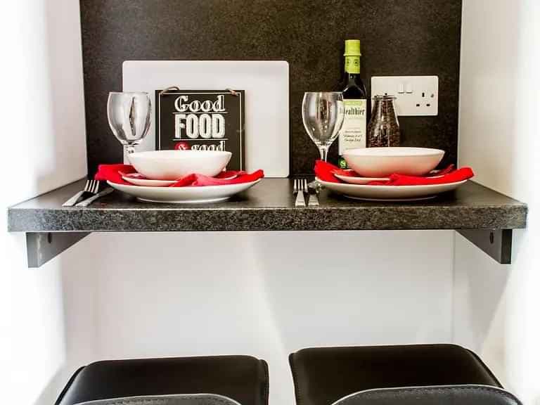 Standard Studio - Image 2