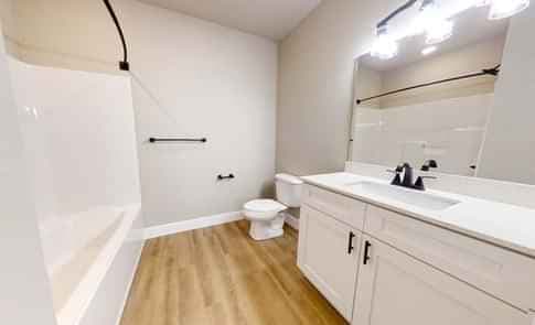 2 Bed 2 Bath - Image 11