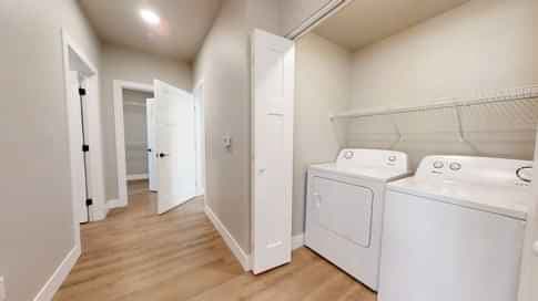 2 Bed 2 Bath - Image 6