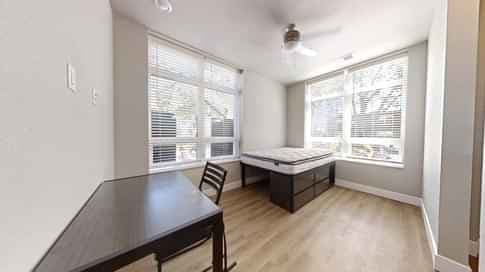 2 Bed 2 Bath - Image 15