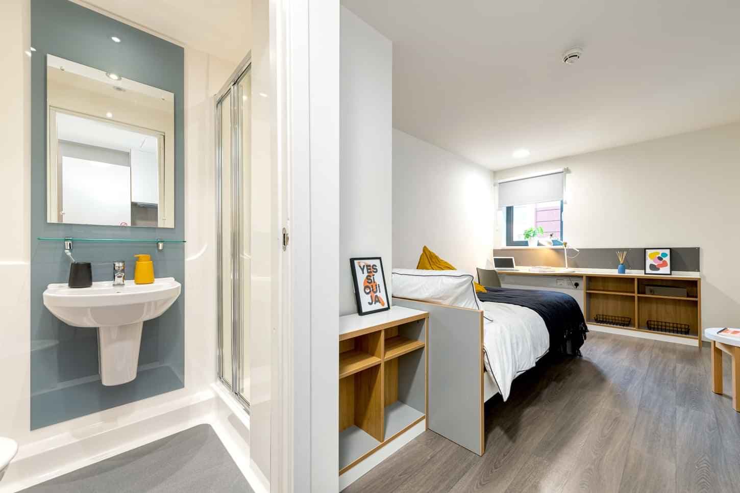 Silver Studio - Image 8