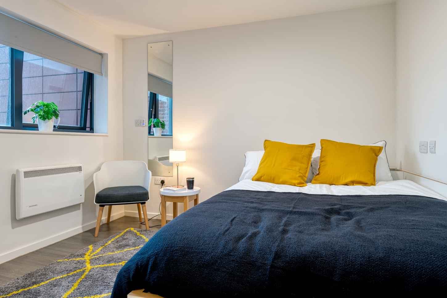 Gold Studio - Image 1