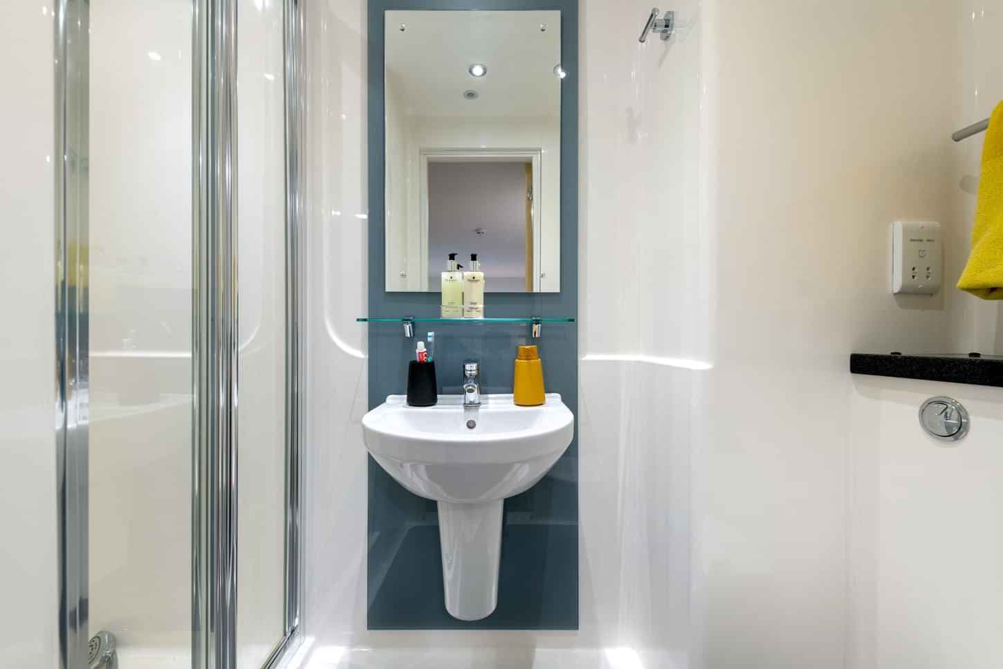 Gold Studio - Image 6