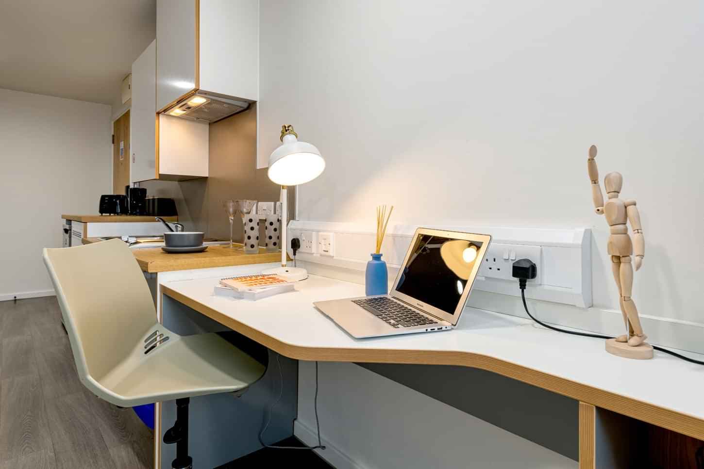 Platinum Studio - Image 10