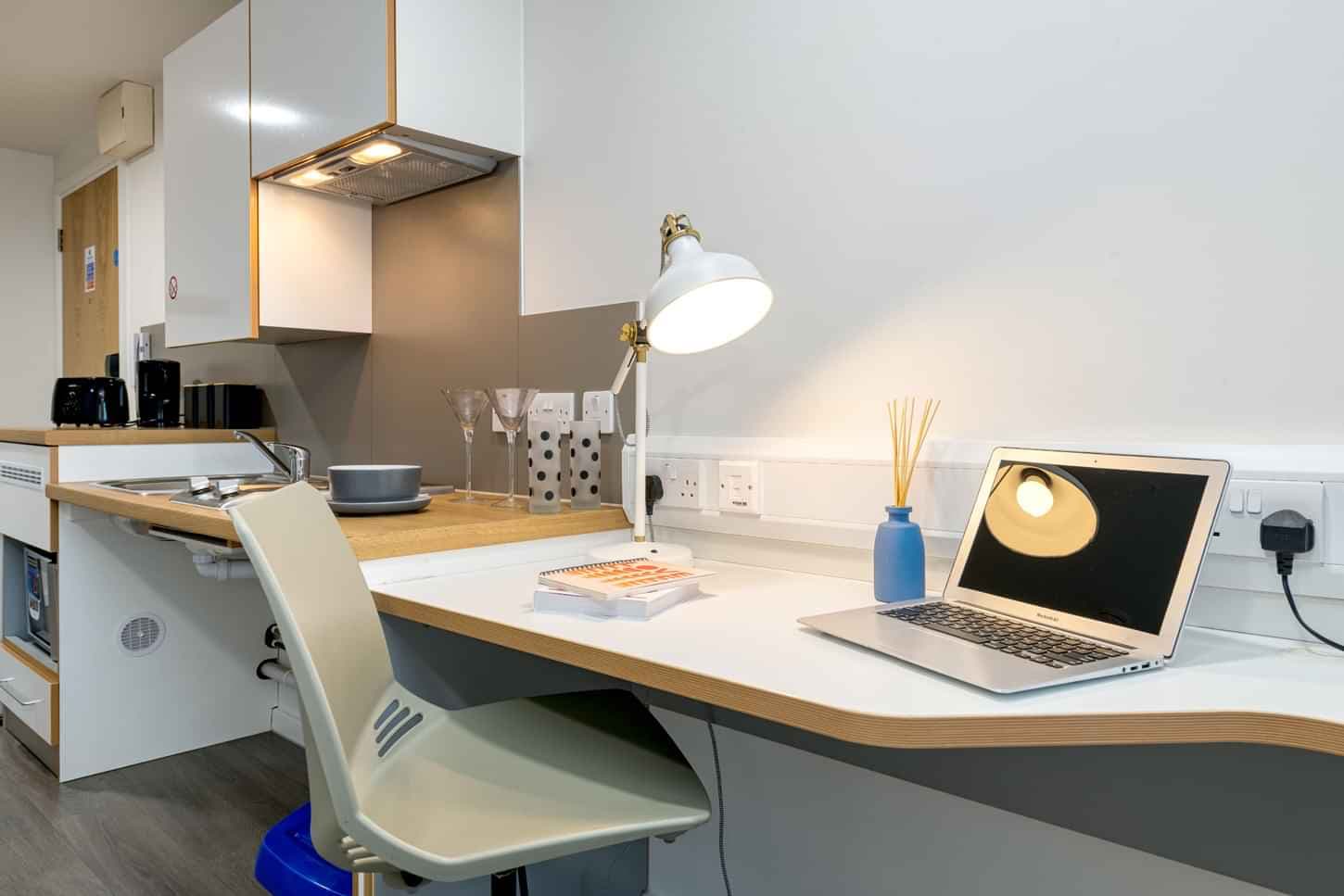 Platinum Studio - Image 11