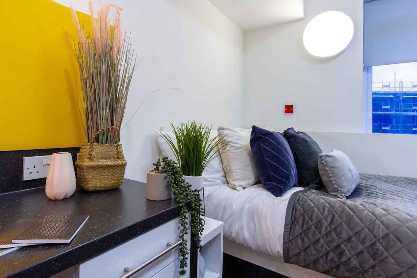 Bronze Studio - Image 4