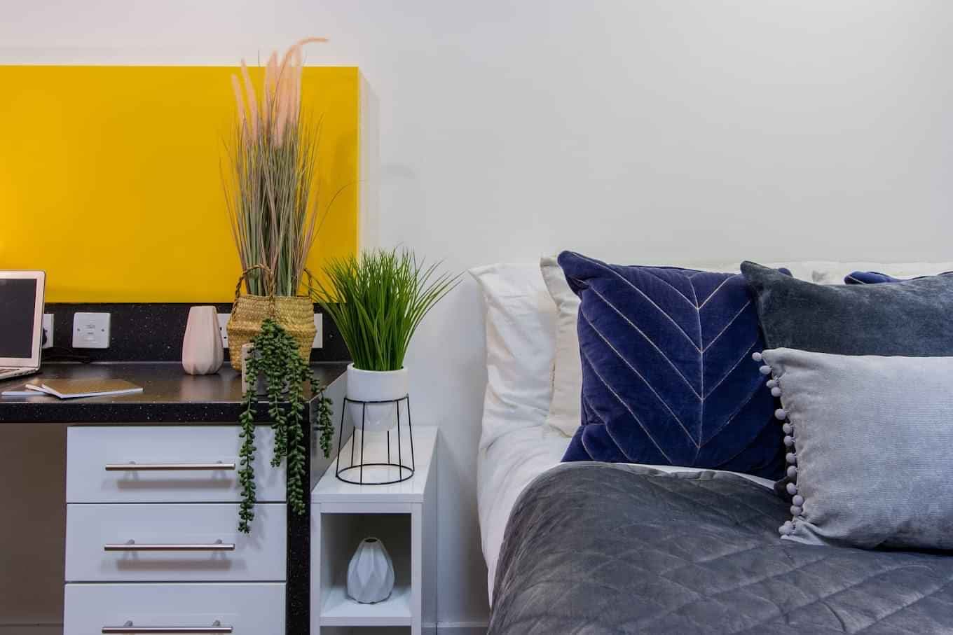 Bronze Studio - Image 12