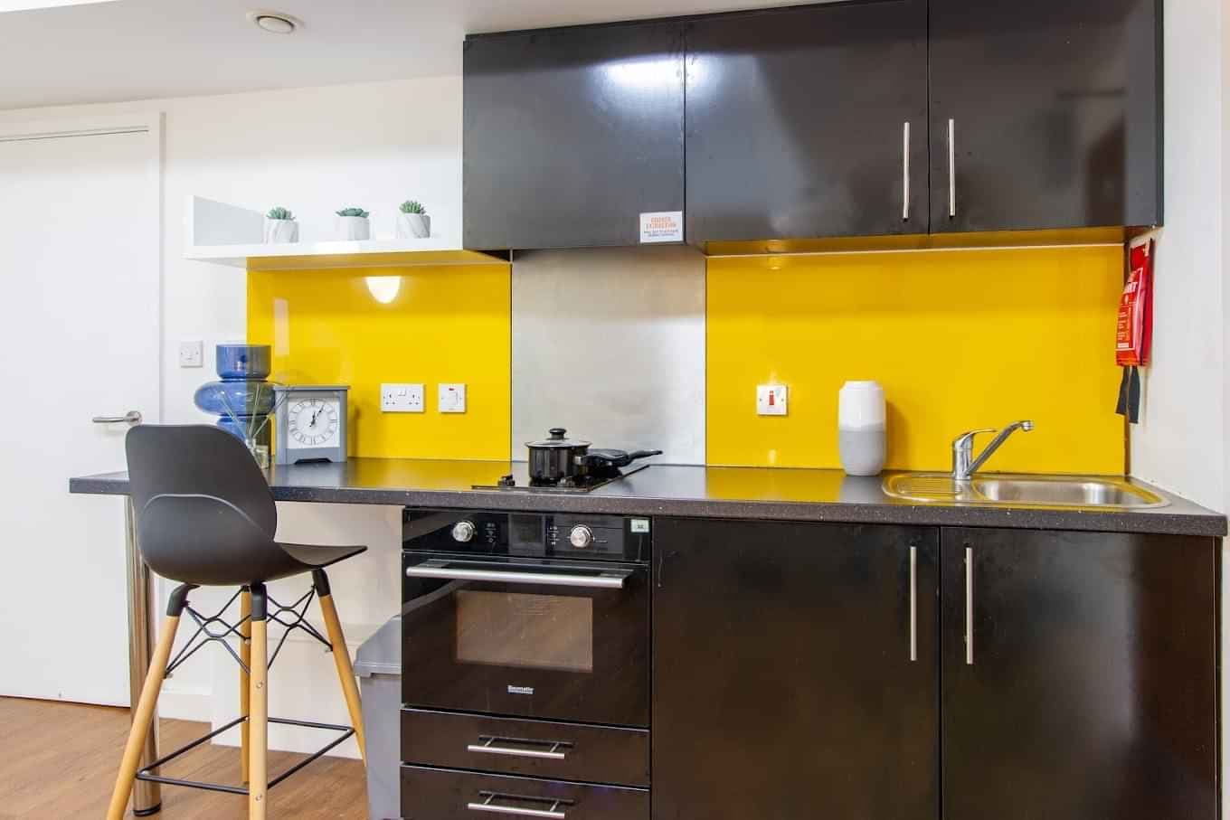 Bronze Studio - Image 10