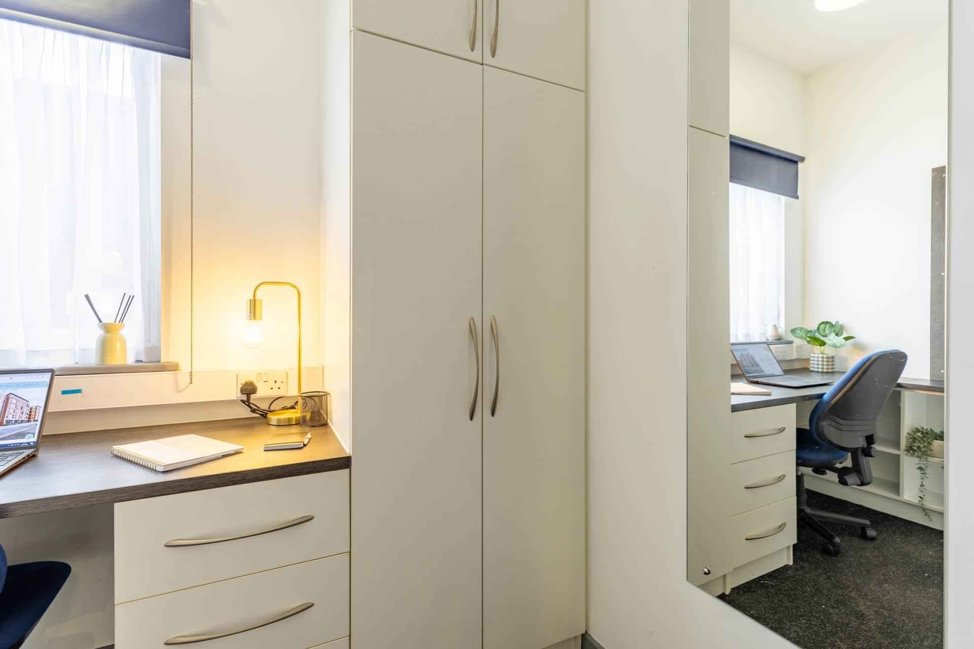 5/6 Bed Ensuite  - Image 4