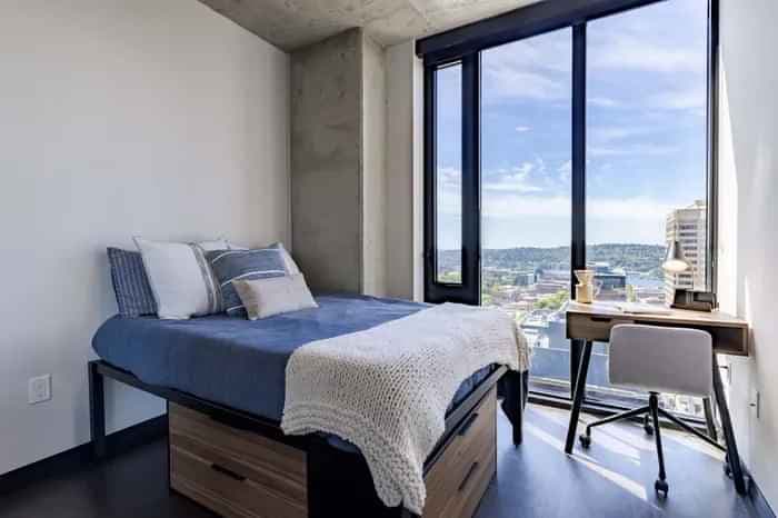 2 Bedroom 2 Bathroom B - Image 1