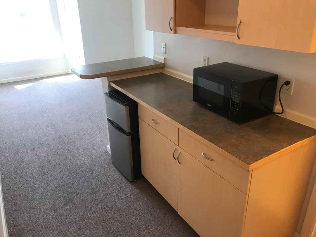 Mini Studio - Image 6