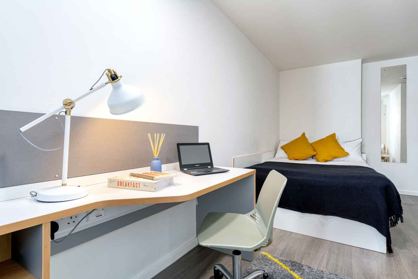 Gold Plus Studio - Image 5