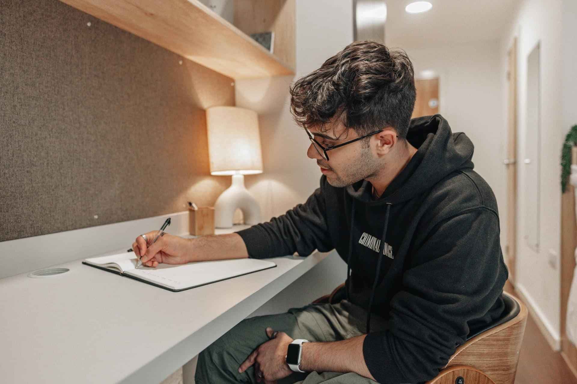 Deluxe Gold En Suite (High Floors) - Image 3