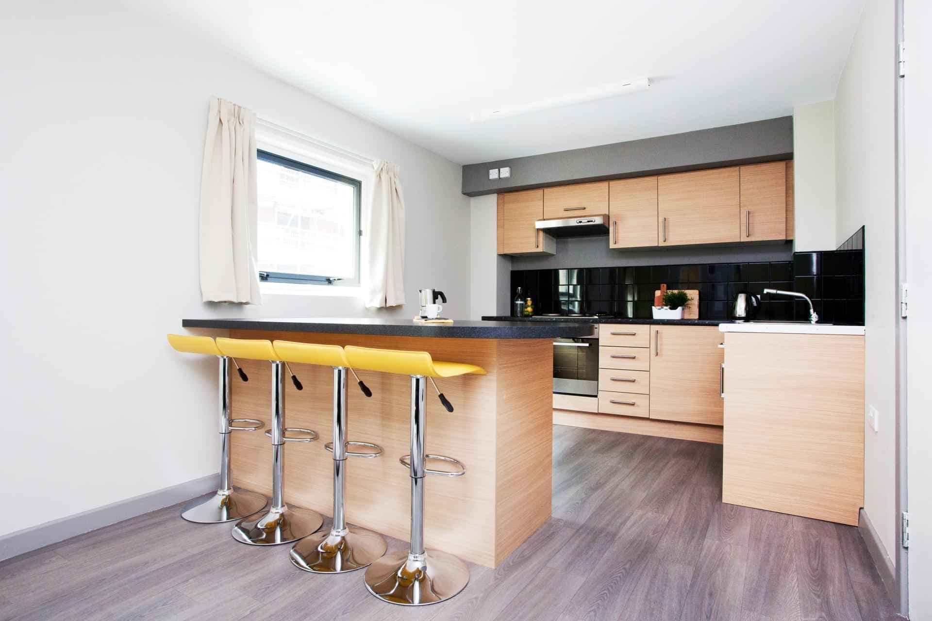 Classic En suite - Image 4