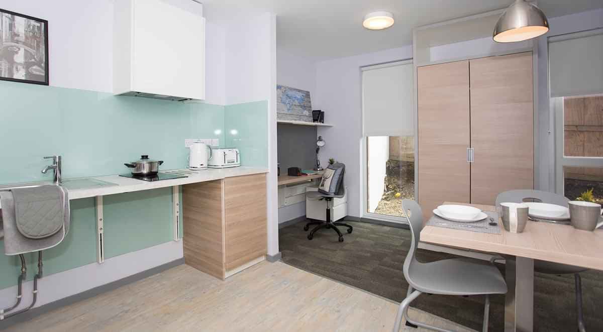 Premium Accessible Studio - Image 5